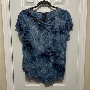 Rue21 Navy Blue Asymmetrical Tye Dye T-Shirt